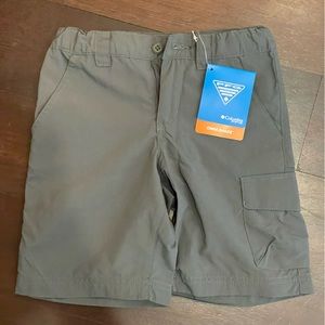 Boys 4T Columbia shorts NWT